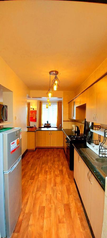 Pleasant Nest Homestay Near Jkia Airport And Sgr Station Найробі Екстер'єр фото